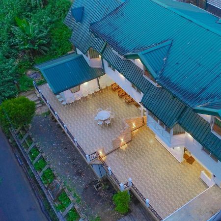 Blue Moon Residency Hotel Nuwara Eliya Kültér fotó
