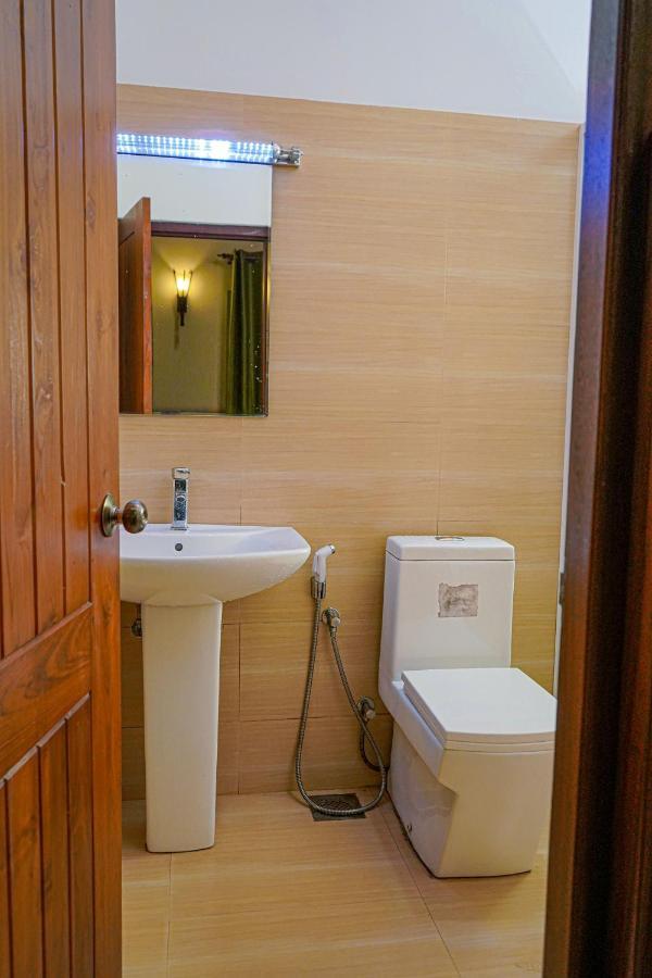 Blue Moon Residency Hotel Nuwara Eliya Kültér fotó